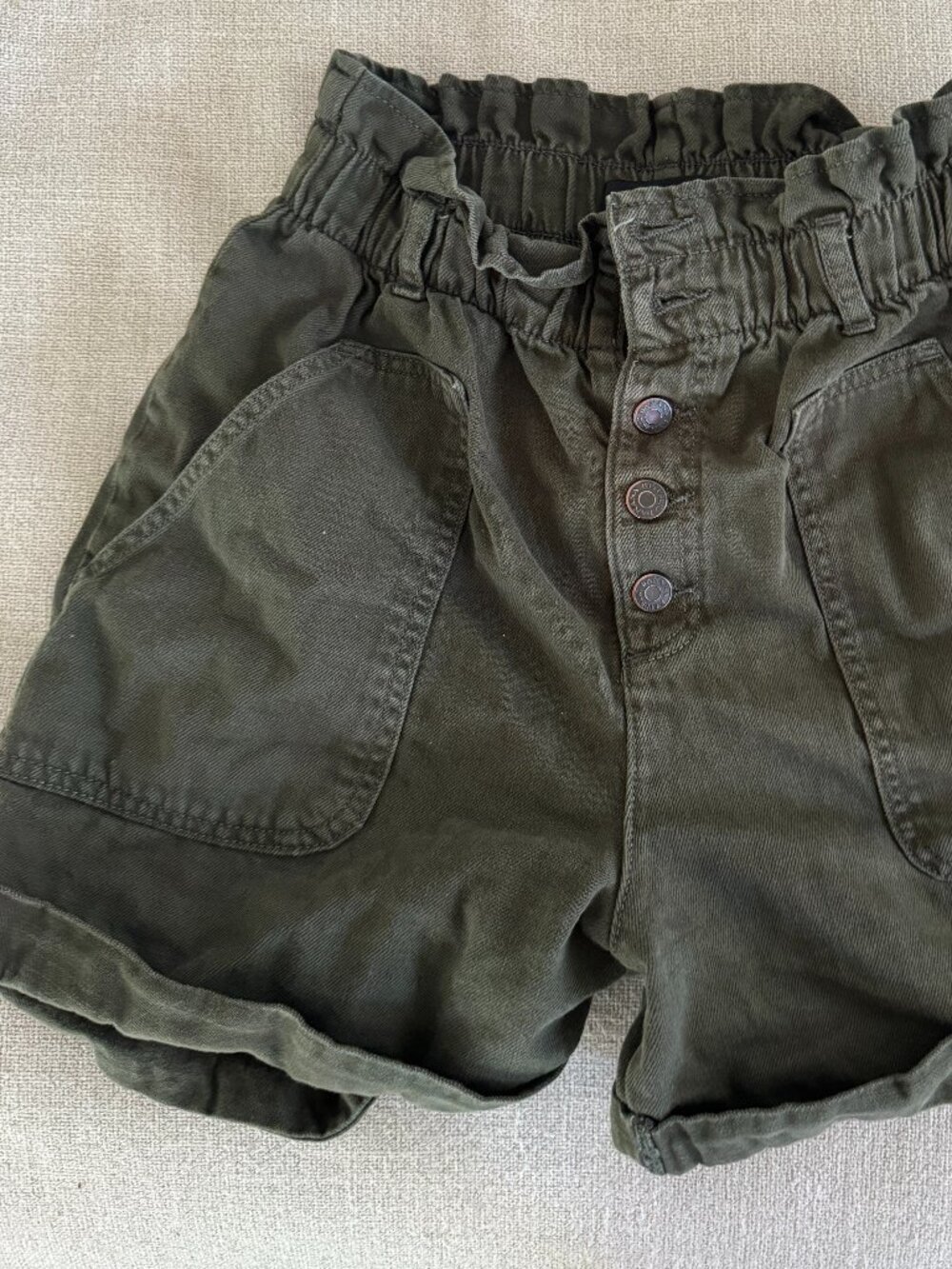 Banana Republic Olive Green Cargo Shorts Size Small